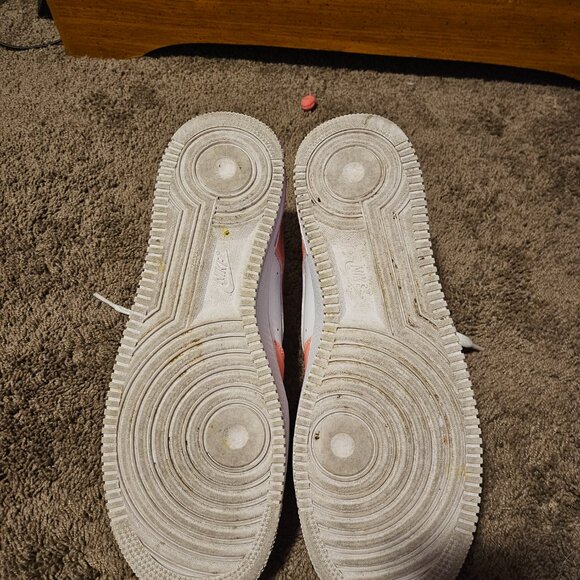 Custom painted AF1 - Picture 6 of 7